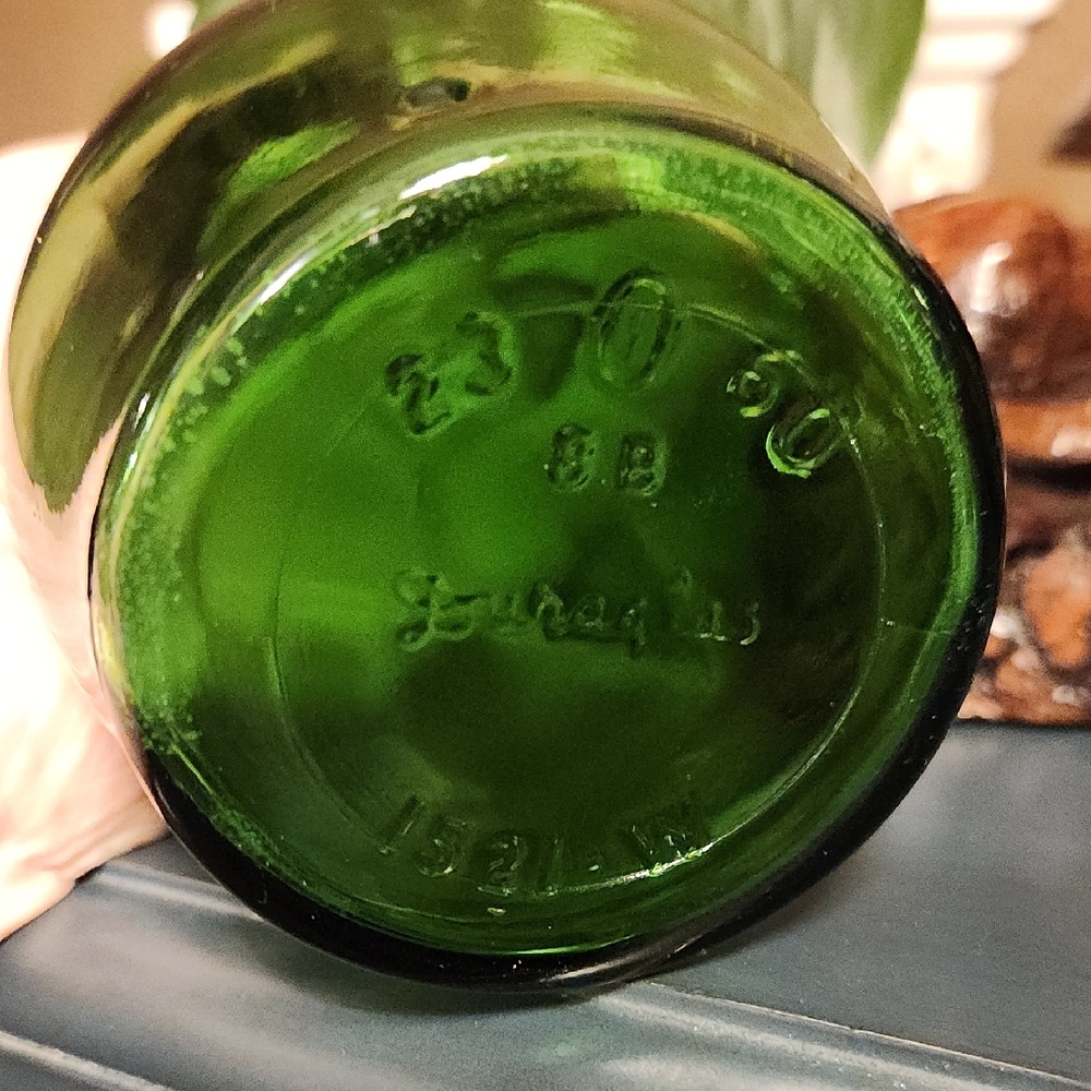 Duraglas RARE 1962 Green Decorative Bottles with Wooden Tops - Picture 4 of 12